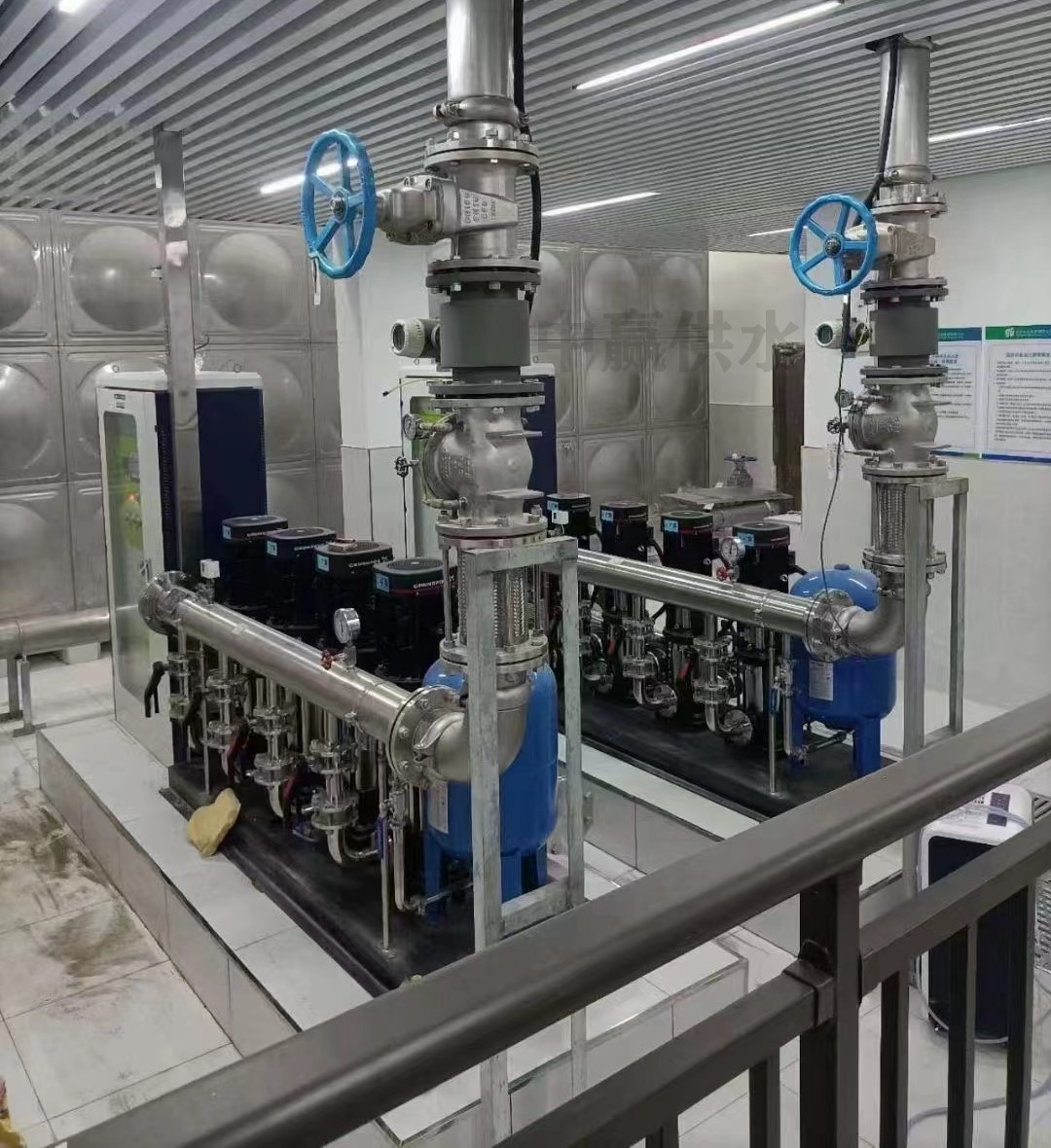 南方地區(qū)高層變頻無負(fù)壓供水設(shè)備